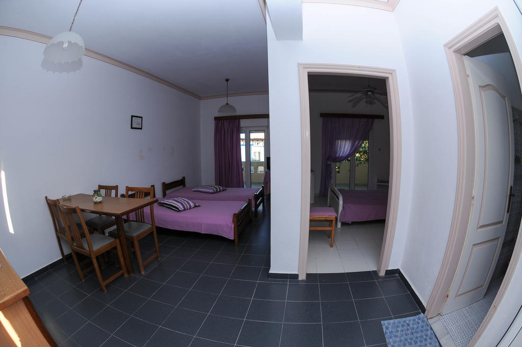 Efstathia Hotel Xirokambos  Экстерьер фото